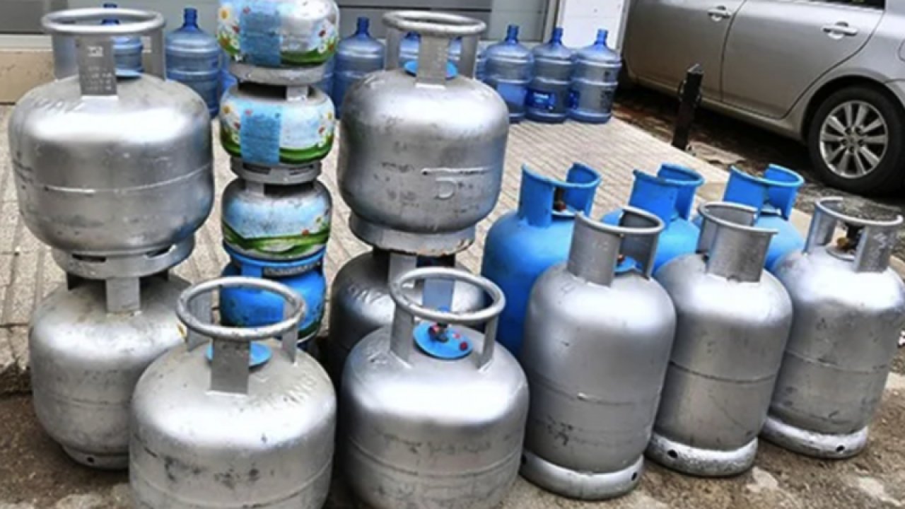 Mutfak Tüpüne Zam Geldi! LPG zammı, 12 kilogramlık mutfak tüplerine 6 liralık fiyat artışı olarak yansıdı. İşte Gaziantep'te Mutfak Tüpü Fiyatı!