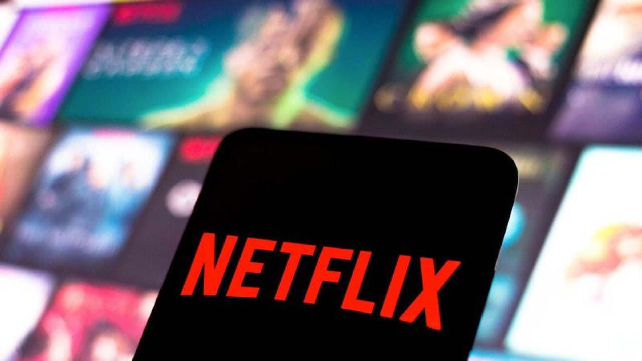 Netflix Artan Abonelik Ücretlerini Düşürmek İçin Efsane Bir Hamle Yaptı; Artık Bedava Gibi Dizi, Film İzlenebilecek! İşte Netflix Reklamlı Abonelik Modeli…