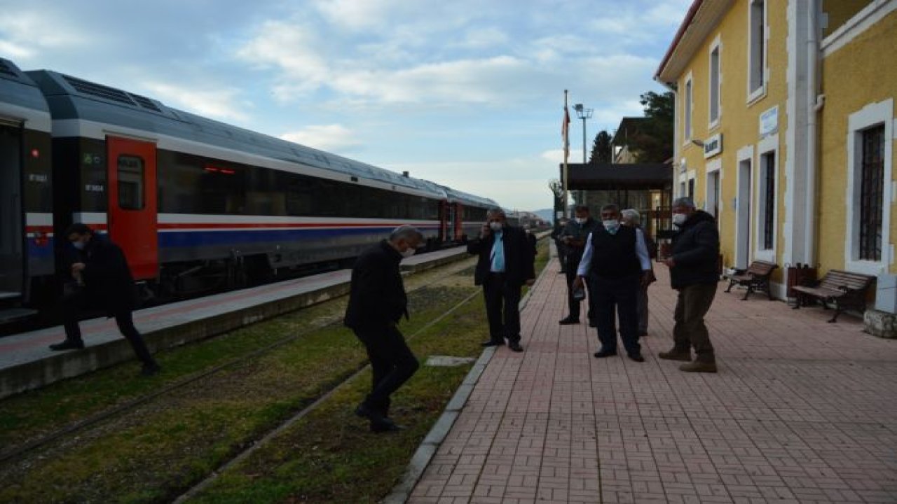 Kovid-19 nedeniyle ara verilen İslahiye-Mersin tren seferleri yeniden başladı