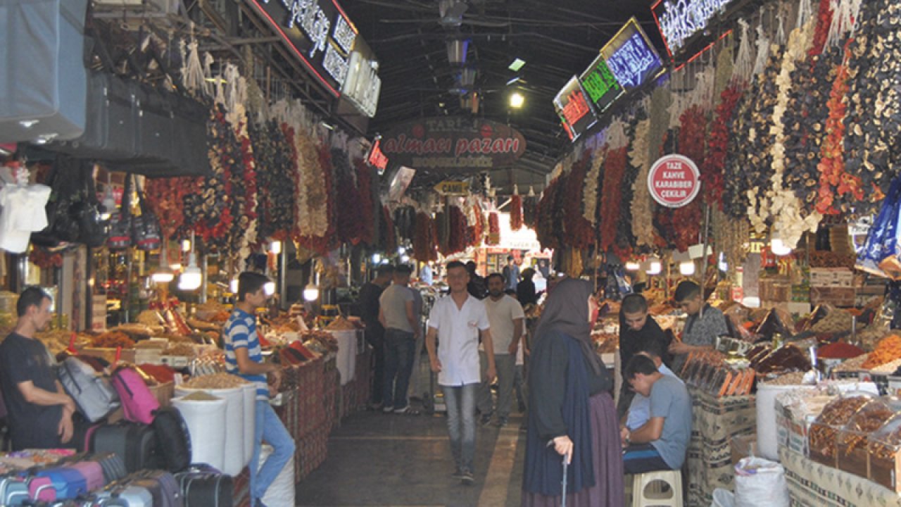 Gaziantep'te Dükkan Kiraları Füze Gibi Uçtu! Gaziantep'te Esnaf Kira Ve Dükkan Giderlerini Çıkarmak İçin Çalışır Hale Geldi.