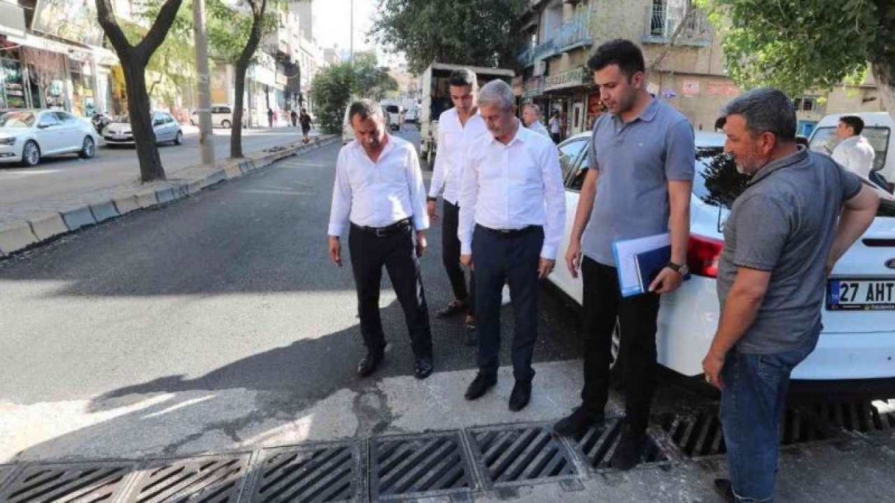 Gaziantep Gece Boyunca ASFALTLANIYOR! Şahinbey’de asfaltlama çalışması Esnaf İçin SABAHA KADAR sürüyor