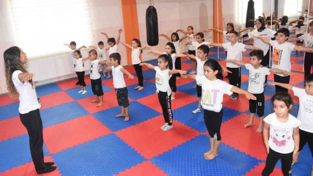 Geleceğin jimnastikçileri Şahinbey’de yetişiyor