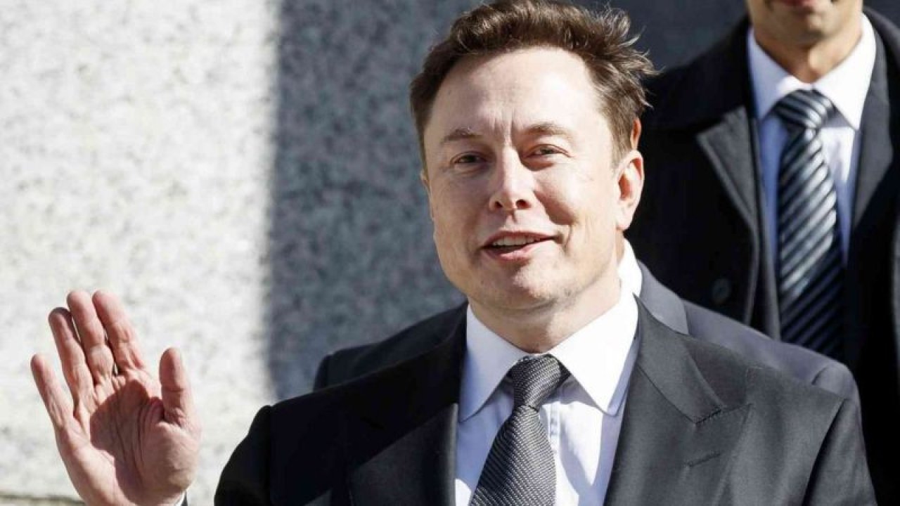 Elon Musk: “Medeniyeti sürdürmek için petrol ve doğalgaz kullanılmaya devam edilmeli”