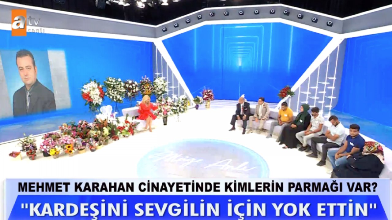 Müge Anlı ile Tatlı Sert canlı yayınında ortalık karıştı. Müge Anlı yeni sezon başladı! Canlı yayında ortalık karıştı: Cesedin yerini göster!