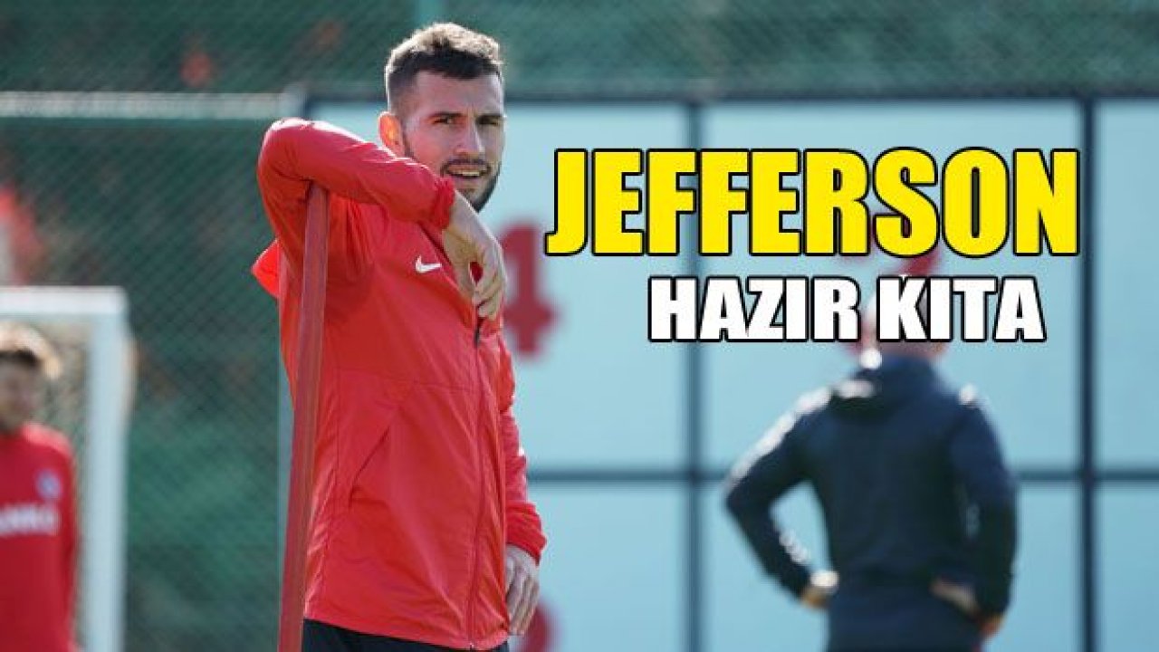 Jefferson formaya göz kırptı