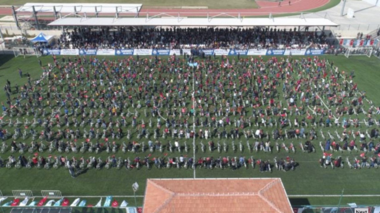 Gaziantep'te Öğrencilere Bisiklet Hediyesi! Tek Şart...