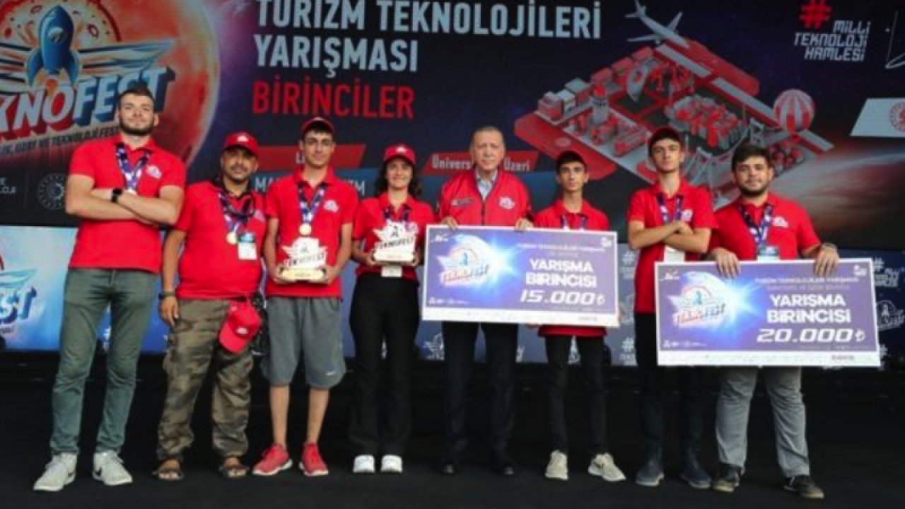 TEKNOFEST ‘Turizm Teknolojileri’ kategorisinde birincilik Hasan Kalyoncu Üniversitesi (HKÜ) öğrencilerinin