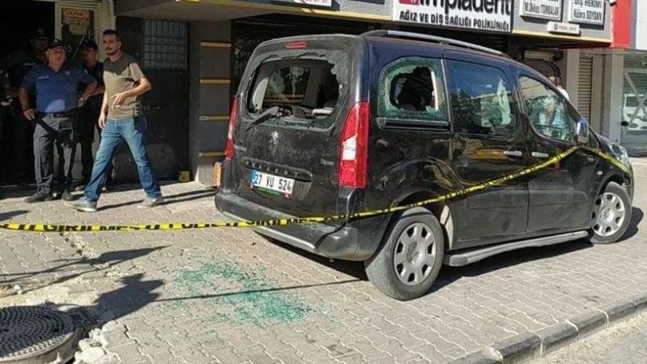 Gaziantep'te Dehşet Devam Ediyor... Gaziantep'te Diş Kliniği Pratisyeni  Hamit Yıldız Yabancı Uyruklular Tarafından Bıçakla Yaralandı... Video Haber