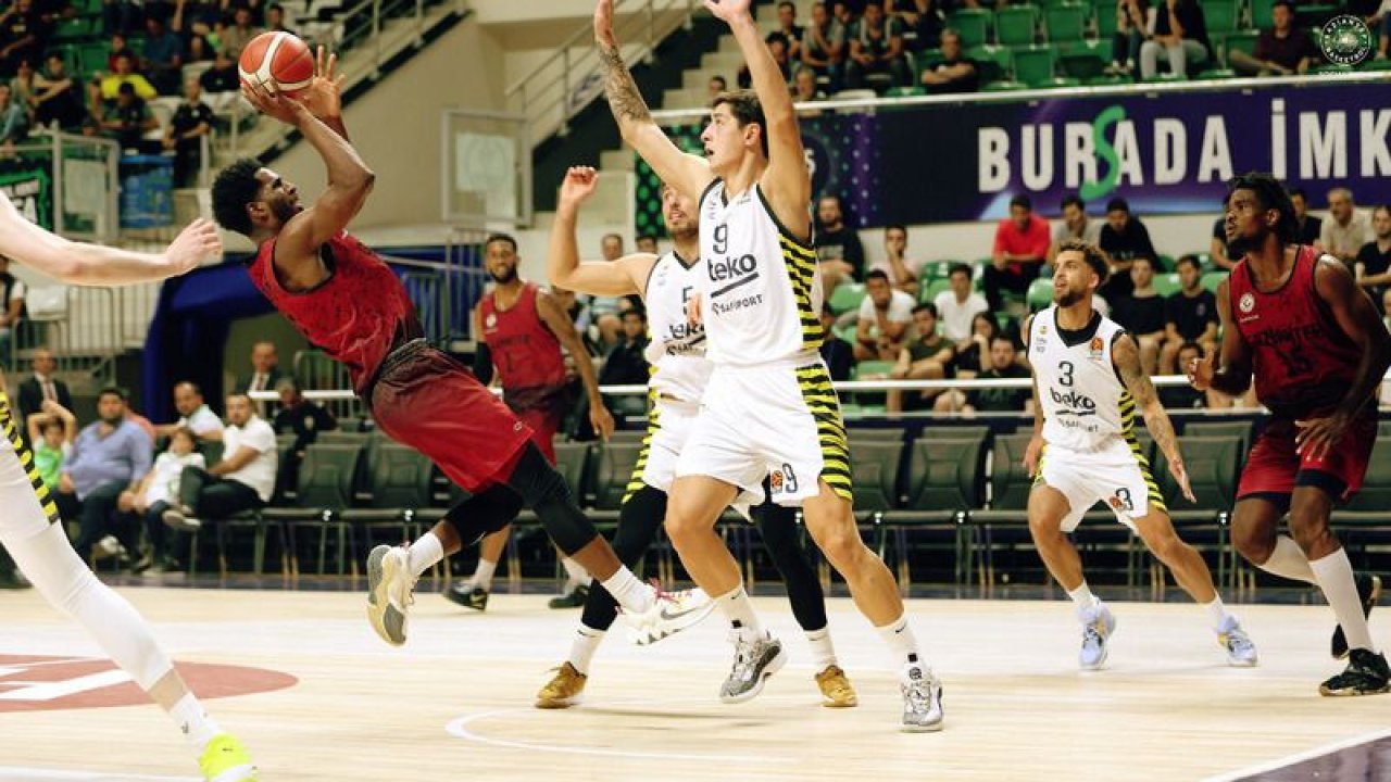 Gaziantep Basket son saniyede yenildi