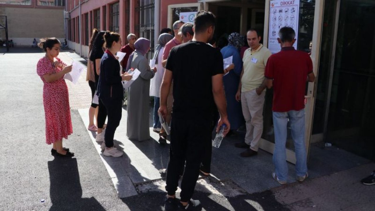 İptal edilen KPSS bugün başladı! Gaziantep'te  KPSS Lisans Genel Yetenek-Genel Kültür oturumu başladı