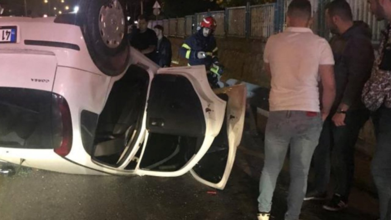 İnanılmaz Kaza! Takla atan otomobilden çıkan 5 arkadaşın burunları bile kanamadı... Video Haber