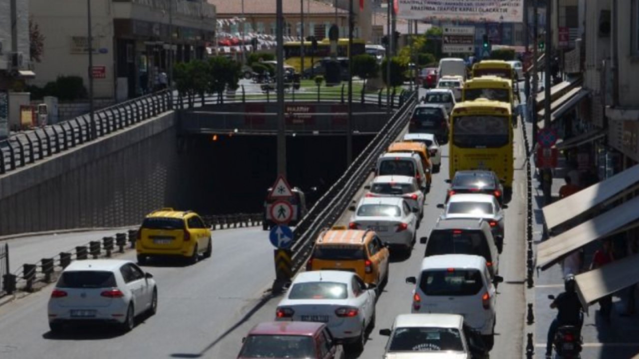 Gaziantep'te Her 3 kişiye 1 Araç Düşüyor... Trafikteki araç sayısı 600 bine dayandı!