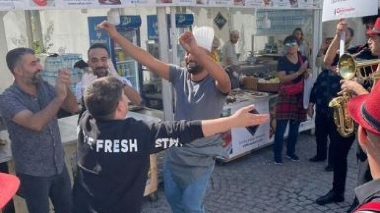 Gaziantep Yemekleri İstanbul'da! İstabul Ataşehir'de Gaziantep Yemek Şenliğnini 21'incisi  düzenlendi şenlik başladı... İstanbullular  akın etti... YOK BÖYLE ŞENLİK