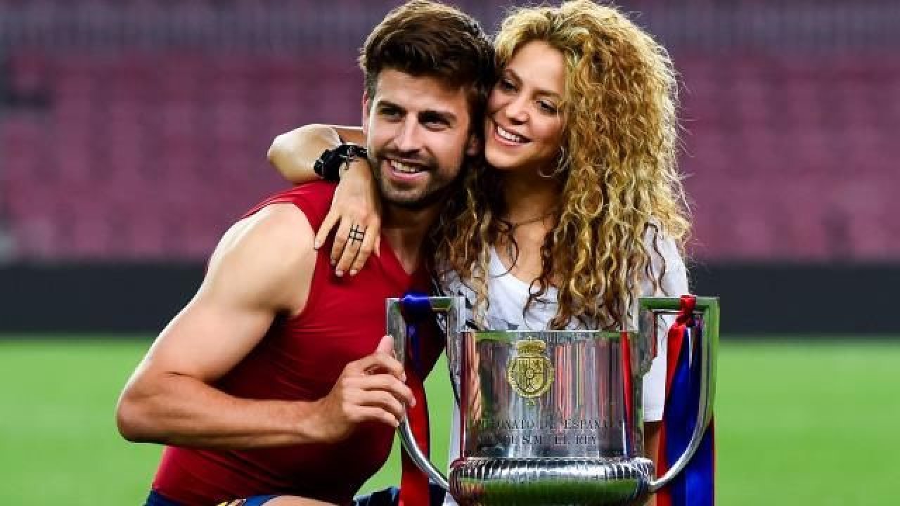 Shakira İspanyol Futbolcu Pique’yi Unuttu, Şimdi Adı Başka Bir Futbolcuyla Anılıyor!