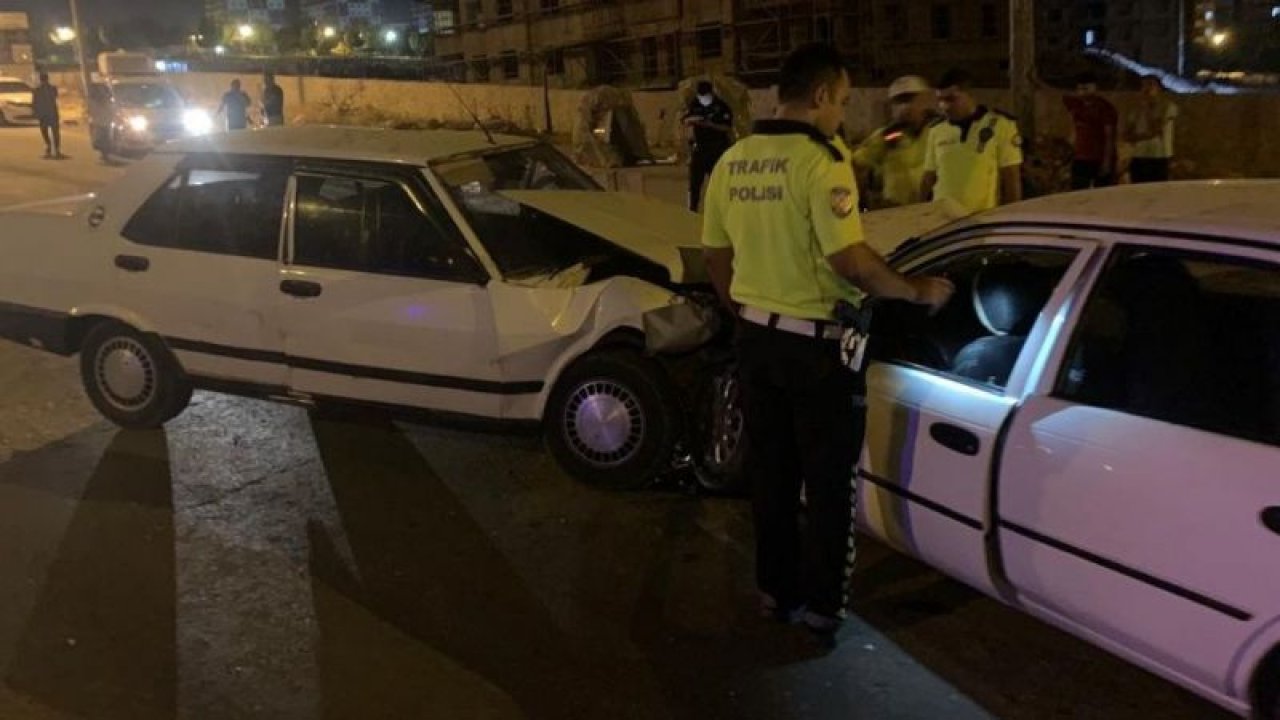 Sıcak Haber...Gaziantep’te DEHŞET  iki araç kafa kafaya çarpıştı: 2’si ağır TAM 10 yaralı...Video Haber