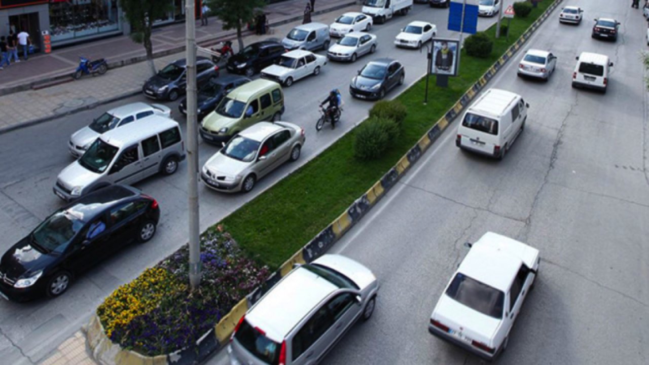 GAZİANTEP'TE SÜRÜCÜLER DİKKAT! Küsget trafiğinde ÇİLE BAŞLIYOR! 19-31 Ekim tarihleri arasında Çimento Köprülü Kavşağı bakıma alındı.