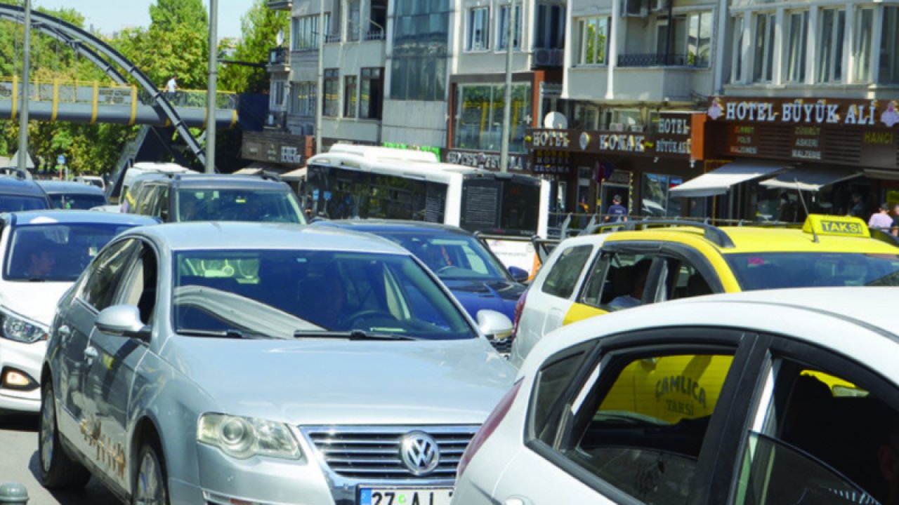 Gaziantep'te Trafikte araç sayısı 593 bini geçti...