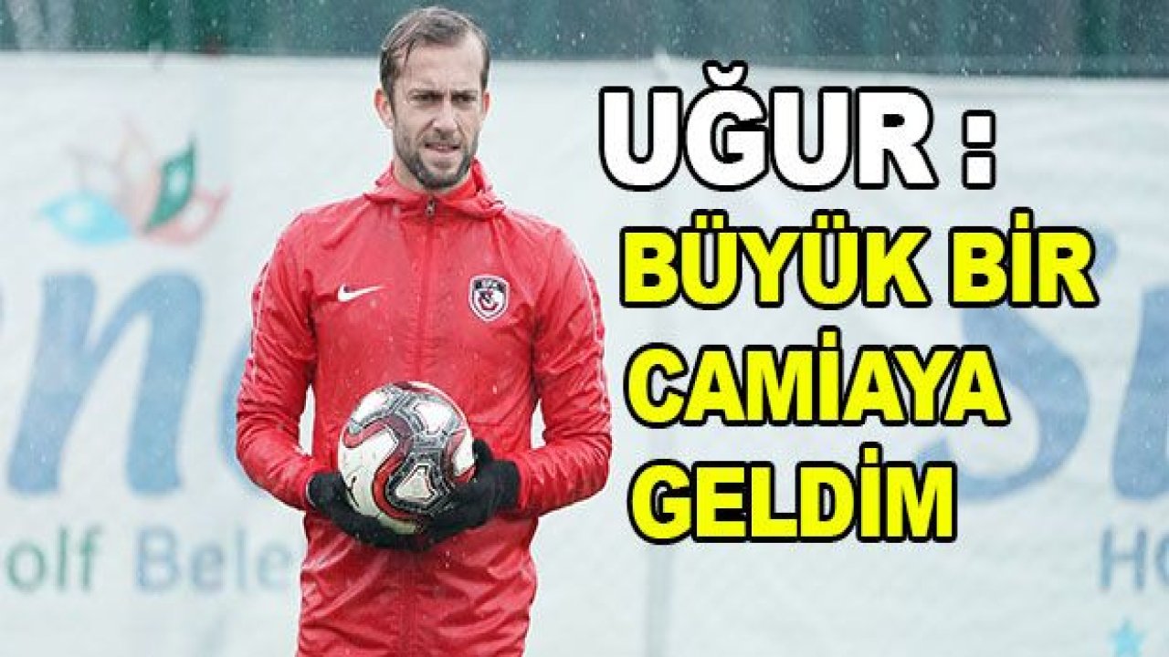 Büyük bir camiaya geldim