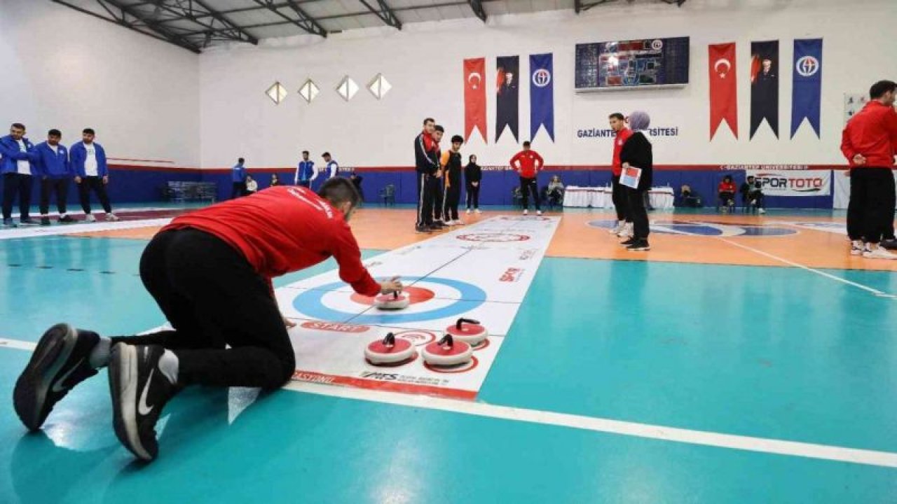 Floor Curlıng Ünilig Türkiye Şampiyonası GAÜN’de başladı