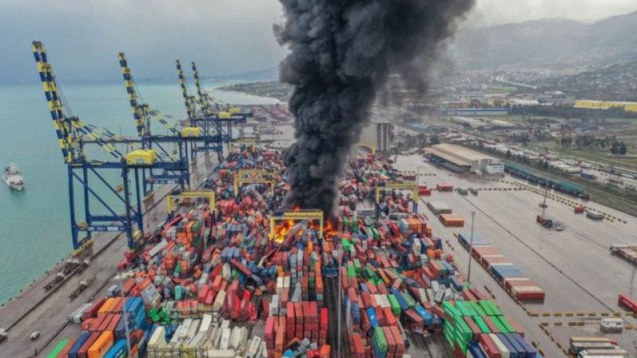 Deprem Sonrası Hasar Devam Ediyor! İskenderun Limanında Çökmeler Var!