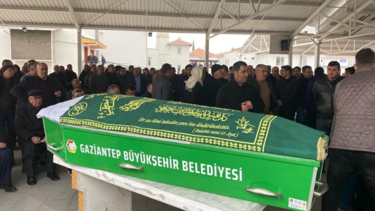 Merhum Ceney Bozgeyik'in taziyesi 160 Nolu taziye evinde