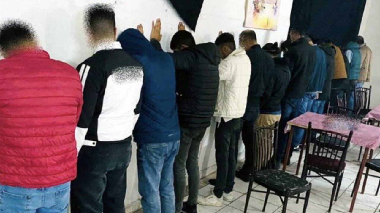 Gaziantep’te kumar oynayan 25 şahsa 101 bin lira para cezası kesildi