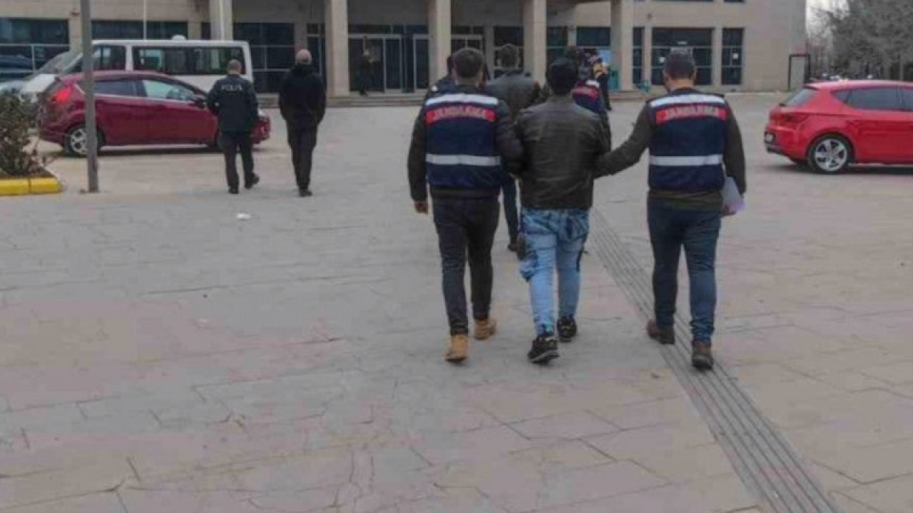 Gaziantep dahil 3 ilde eş zamanlı DEAŞ operasyonu düzenlendi