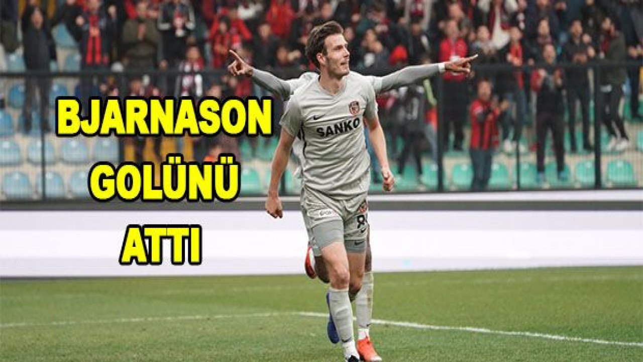 Elmar Bjarnason golünü attı