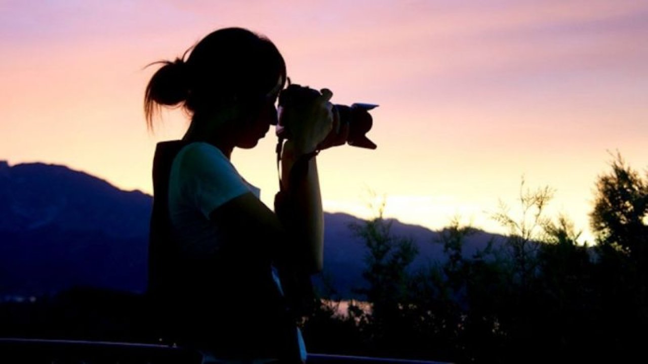 Rüyada Fotoğraf Çektirmek Ne Anlama Gelir, Neye İşarettir? Anlamı, Yorumu