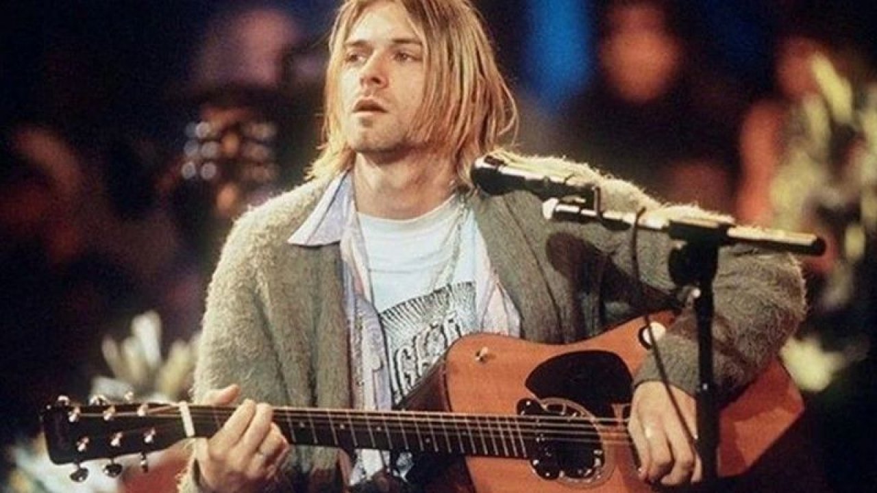 Kurt Cobain öldürüldü iddiası hayranlarında şaşkınlık yarattı! Ian Halperin, Cobain'in eşinin yalan makinesine girmesini talep etti!