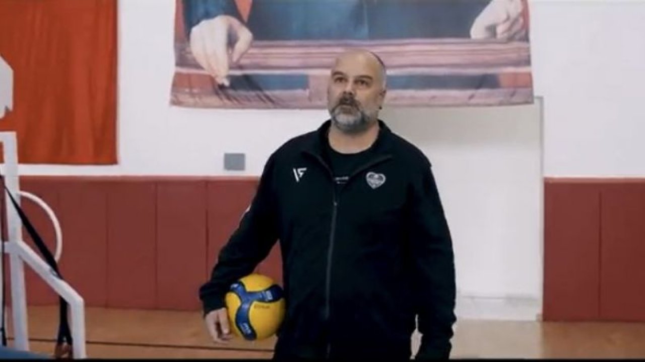 Adam Voleybol'da Akarçeşme hedefe kilitlendi