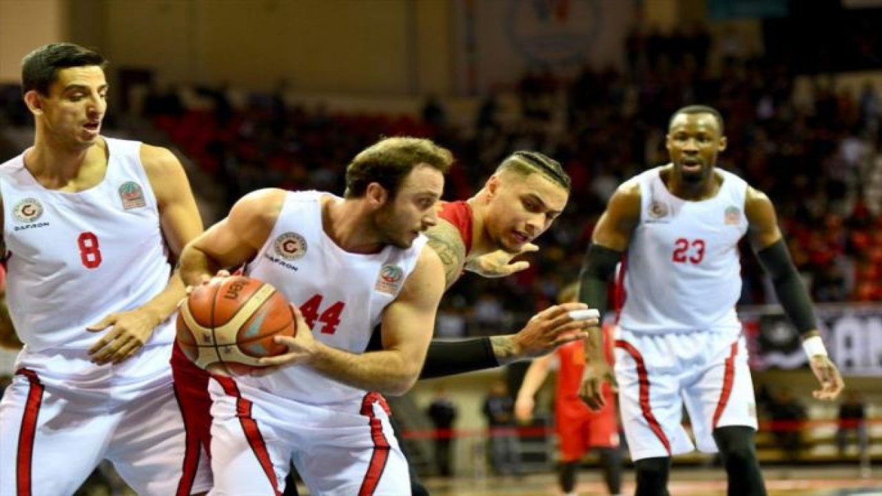 Gaziantep Basketbol, Aslan'ı yendi