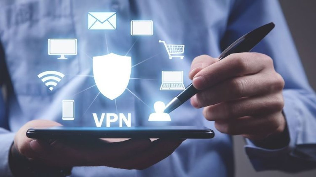 Halka Açık Wi-Fi Ağları ve VPN Neden İkisini Birlikte Kullanmalısınız?