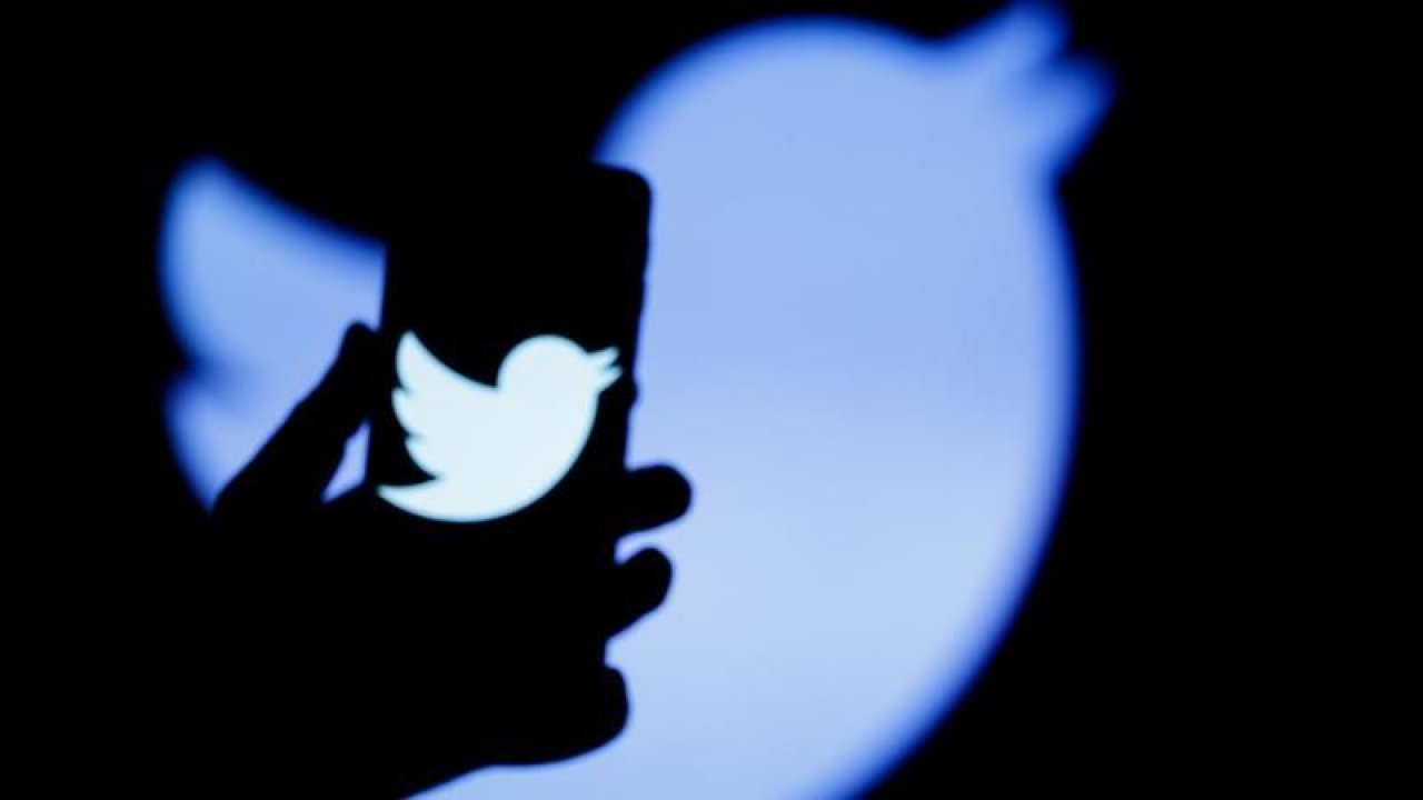 Twitter'a rakip geliyor! Bluesky Apple Kullanıcılarına sunuldu!