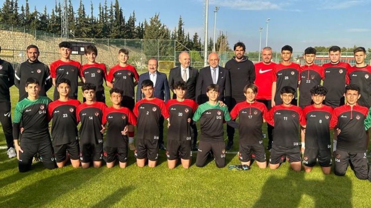 TFF Başkanı Büyükekşi’den Gaziantep FK’ya anlamlı ziyaret