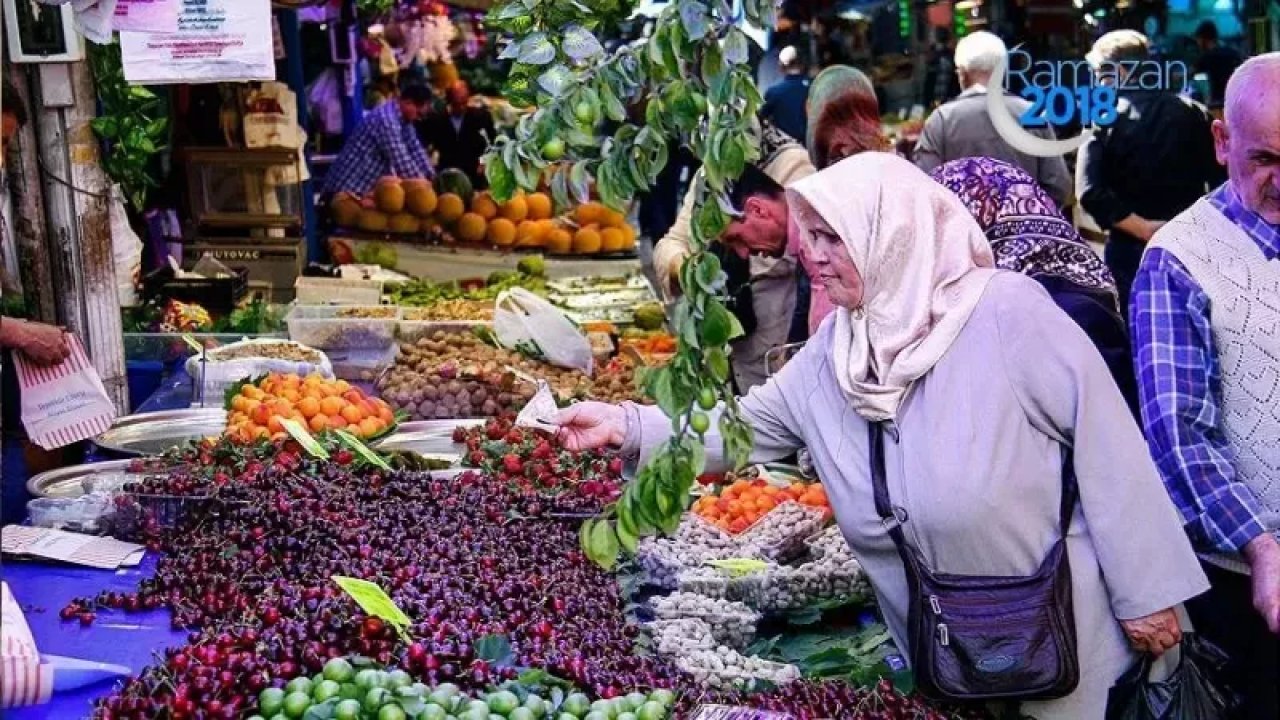 Havalar ısındı, sebze fiyatları düştü...Pazarın en ucuzu çarliston biber oldu