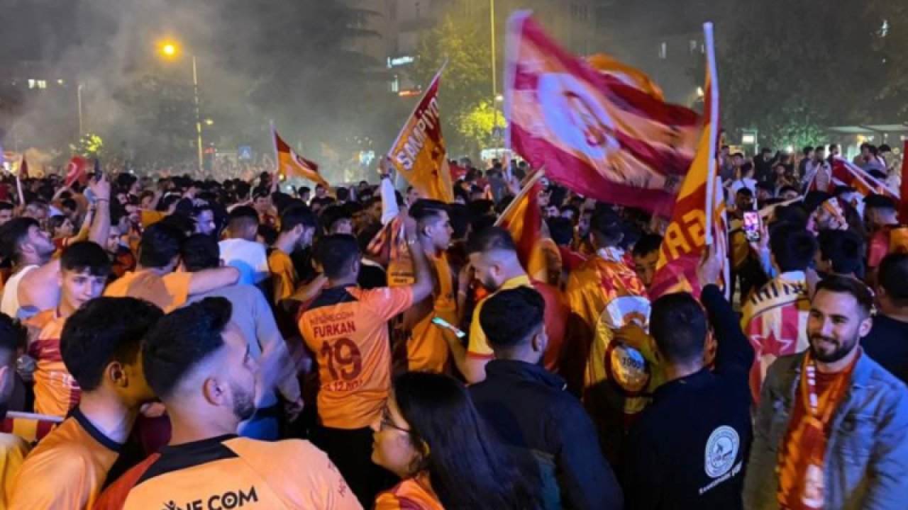 Gaziantep'te Binlerce Kişi Galatasaray'ın Şampiyonluğunu Kutladı... Video Haber