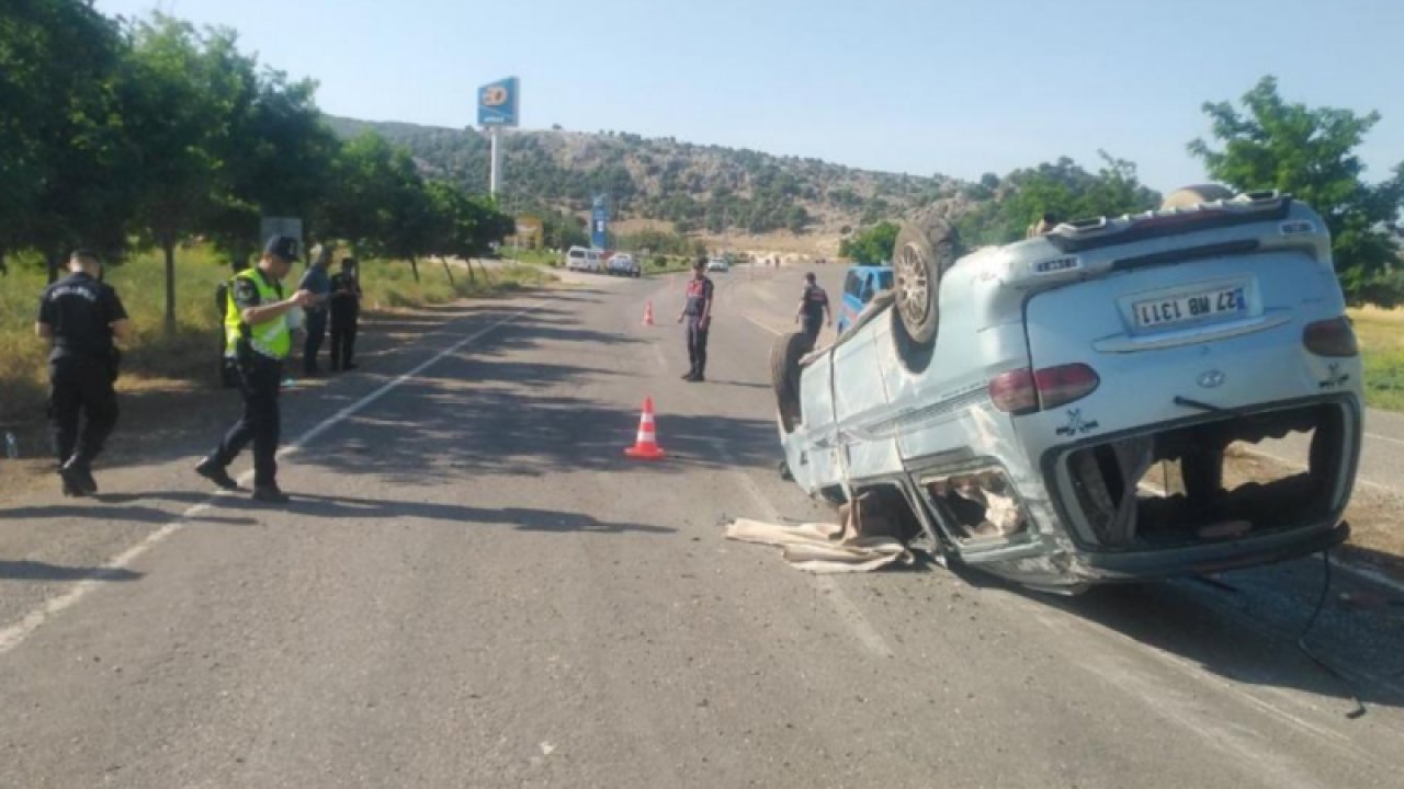 Gaziantep'te ehliyetsiz sürücü dehşeti: 1 kişi hayatını kaybederken 4 kişi ise yaralandı.