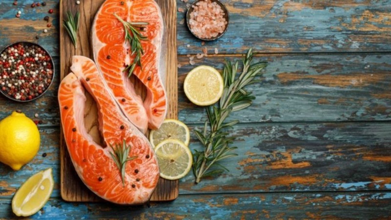 Omega 3 kaynağı somon balığını bir de böyle deneyin! İşte lezzetli somon tarifi!