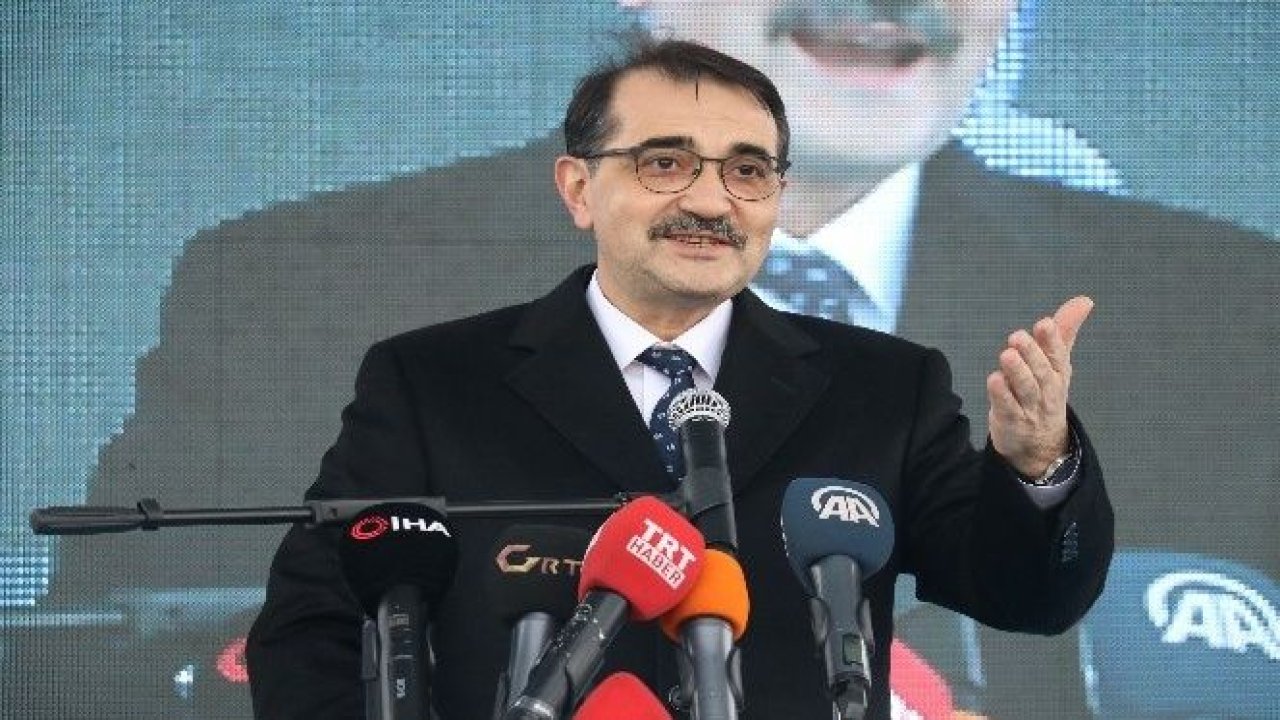 Bakan Dönmez: "Bunlar gerçek mi? Canı gönülden tebrik ediyorum"