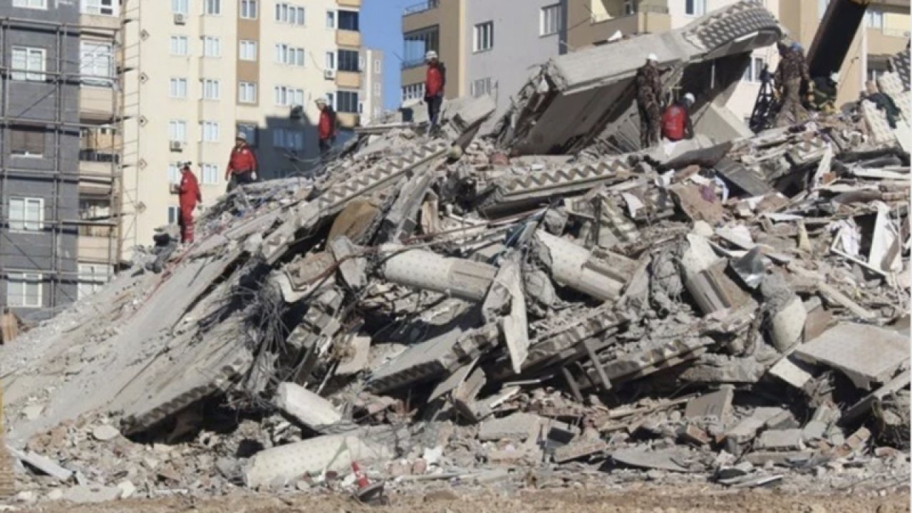 Gaziantep’te depremde 49 kişiye mezar olan Emre Apartmanı davası ile ilgili flaş gelişme