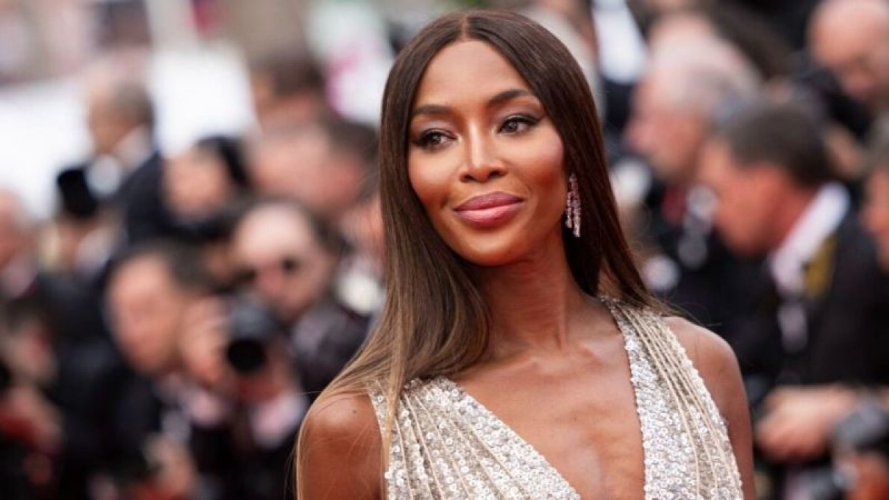 Eski Model Naomi Campbell Hayranlarına Sürpriz Yaptı! 53 Yaşında 2. Çocuğunu Kucağına Aldı! İşte Bebeğin Cinsiyeti…