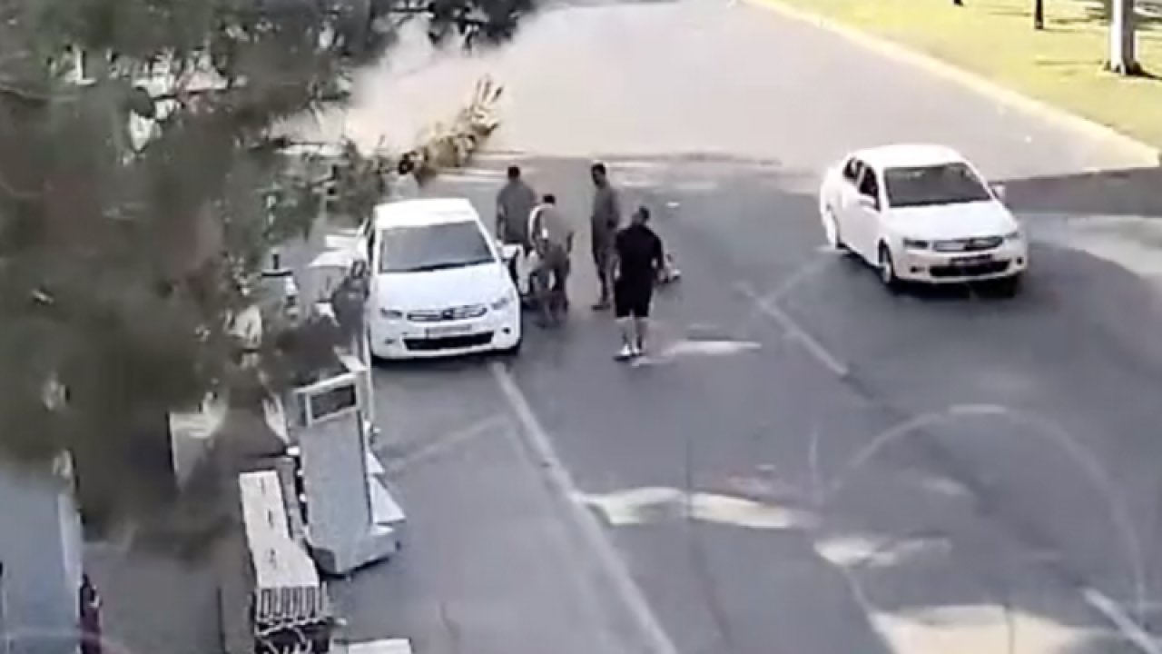 Gaziantep polisinden hayat kurtaran Heimlich manevrası