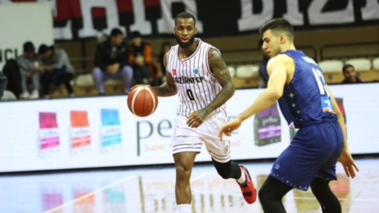 Gaziantep Basketbol'un Gözdesi, Codi Miller-Mcintyre DEV talip... Baskonia, Gaziantep Basketbol’un oyun kurucusunu gözüne kestirdi.