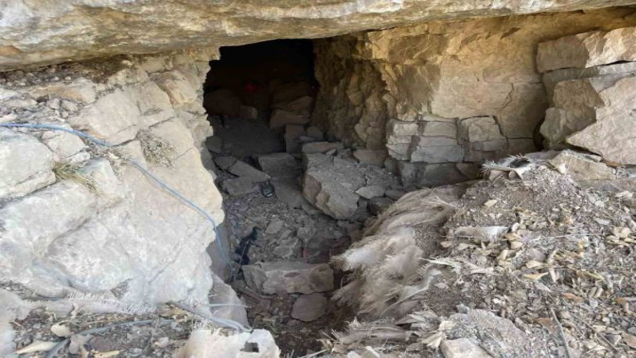 Mehmetçik Irak’ın Kuzeyinde bölücü terör örgütüne ait çok sayıda mühimmat ve silah ele geçirdi