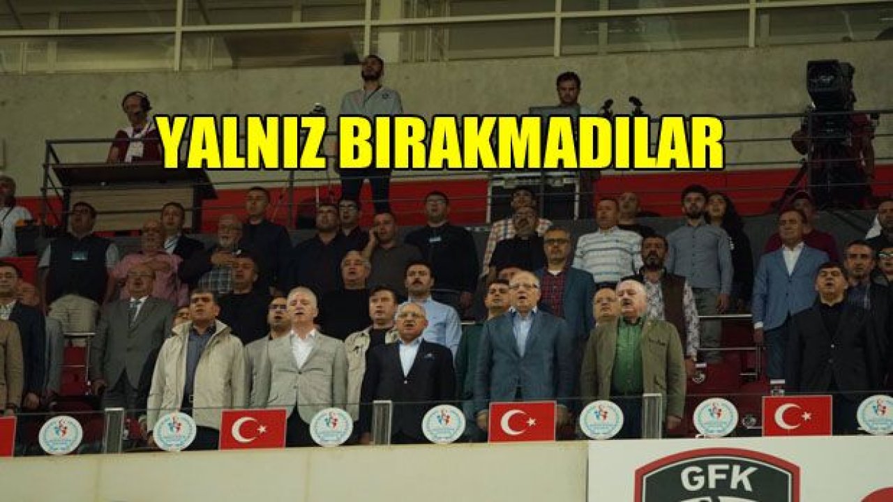 Gül ve Büyükşehir birlikte izledi