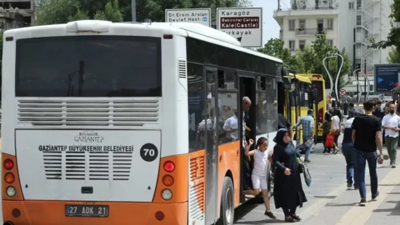 Gaziantep'te 65 yaş üstü ücretsiz ulaşım kararı! Ücretsiz binişler devam edecek mi? Kritik açıklama geldi