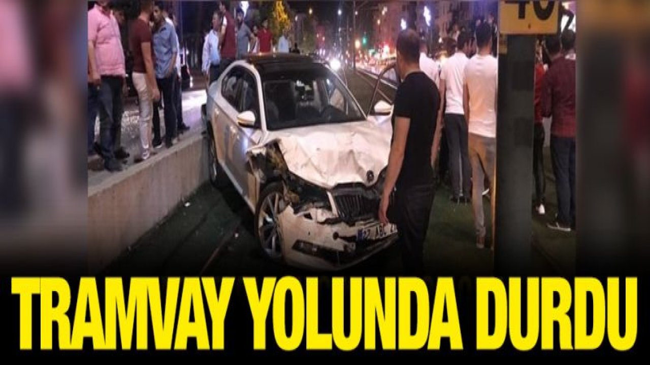 Kontrolden çıktı tramvay yoluna dalda