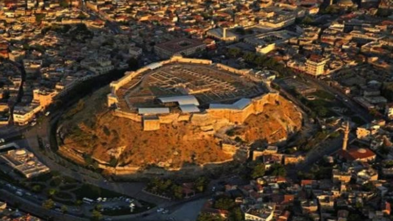 Gaziantep'te Ev Kiraları Uçuyor! Gaziantep'te öğrencilerin kanayan yarası: Ev kiraları