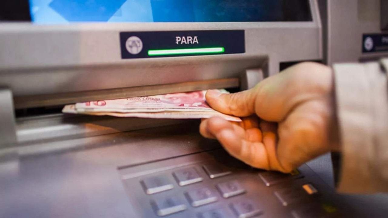 atm-para-cekme.jpg